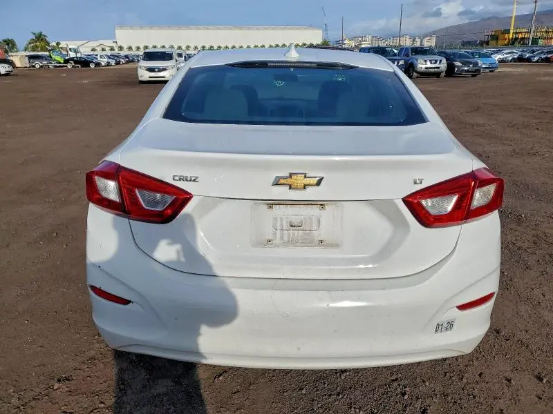 2018 CHEVROLET CRUZE LT  