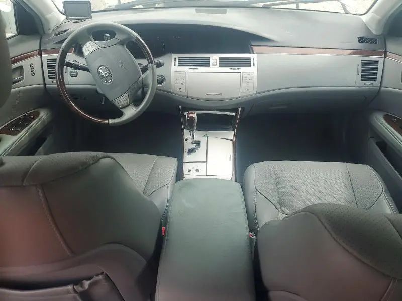 2010 TOYOTA AVALON LIMITED  