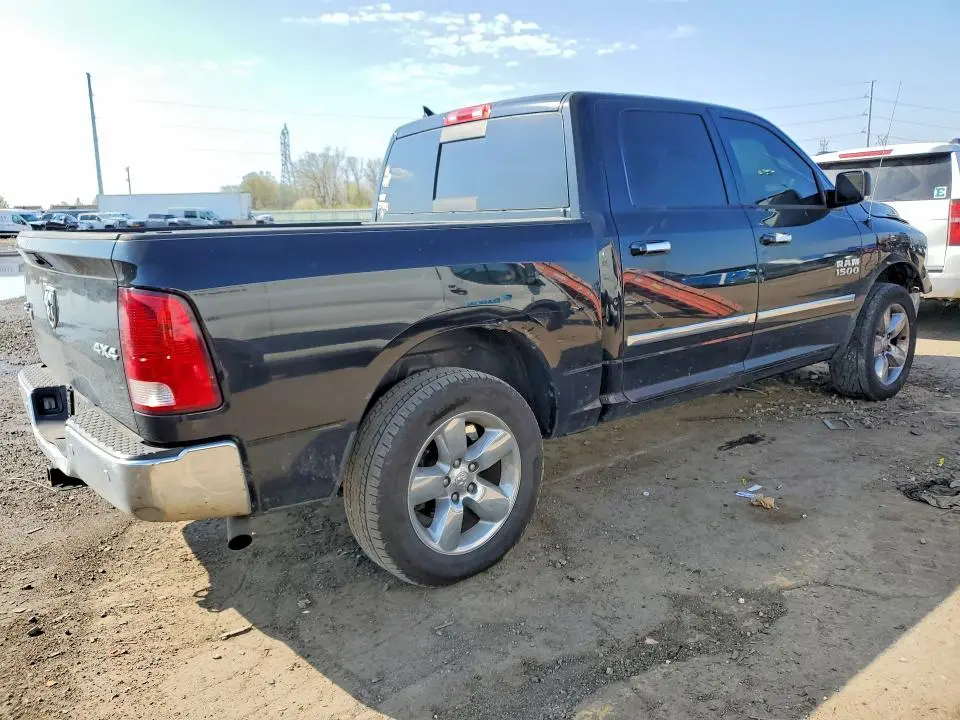 2014 RAM 1500 SLT  