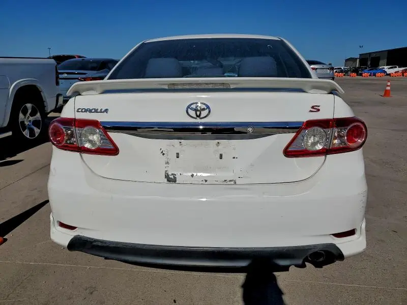 2012 TOYOTA COROLLA BASE  
