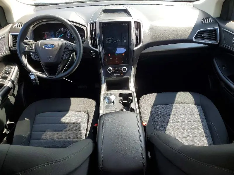 2023 FORD EDGE SE  