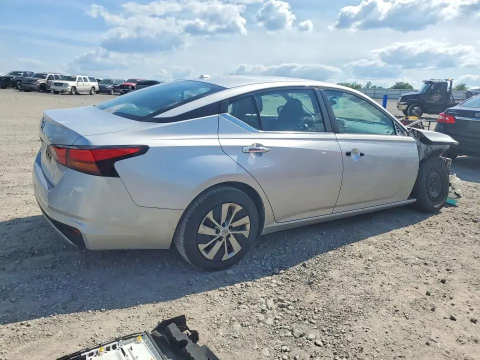 2020 NISSAN ALTIMA S  