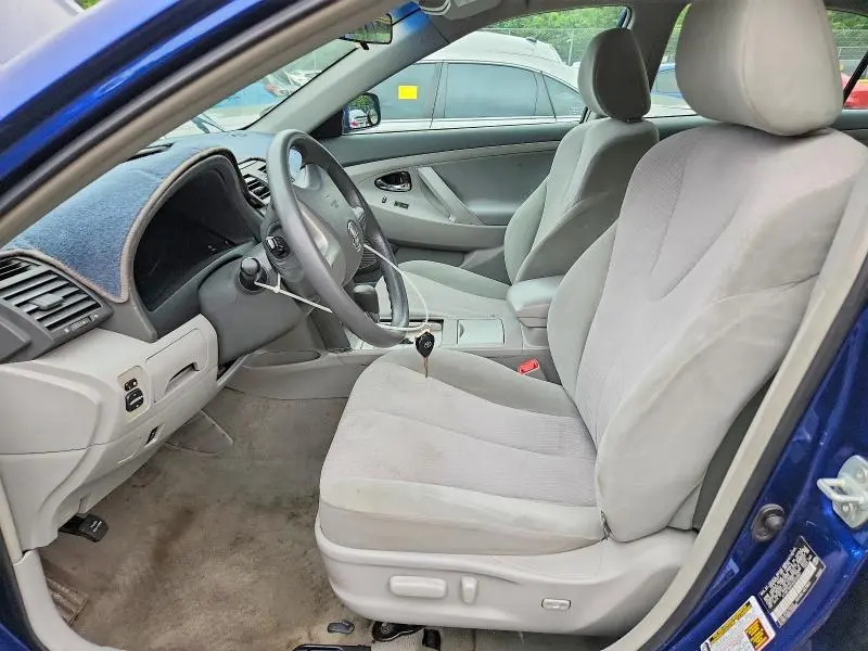 2010 TOYOTA CAMRY   