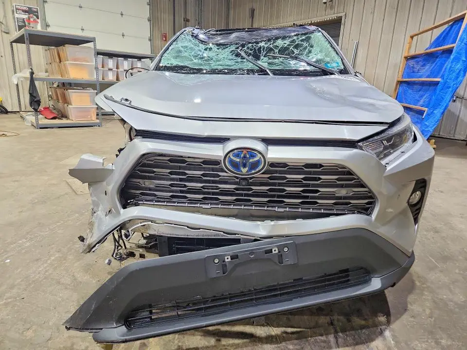 2021 TOYOTA RAV4 LIMITED  