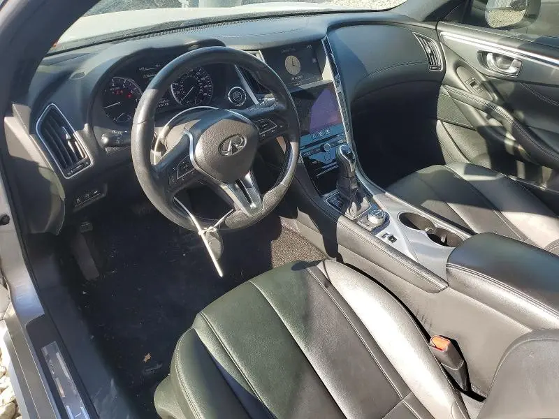 2017 INFINITI Q60 2.0T  