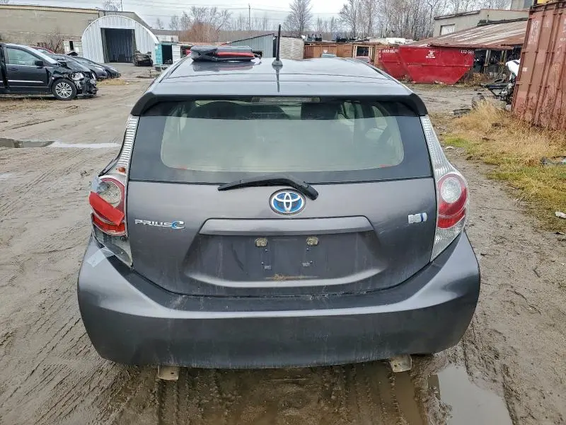 2014 TOYOTA PRIUS C   