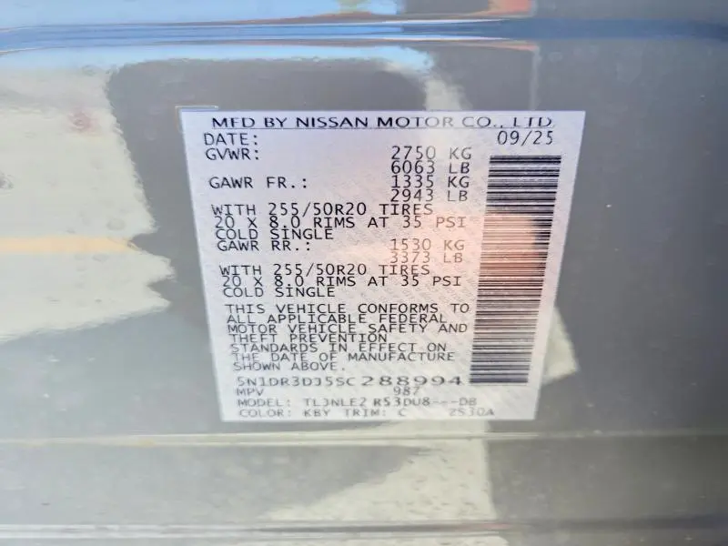 2025 NISSAN PATHFINDER PLATINUM  