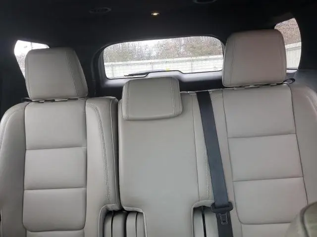 2011 FORD EXPLORER XLT  