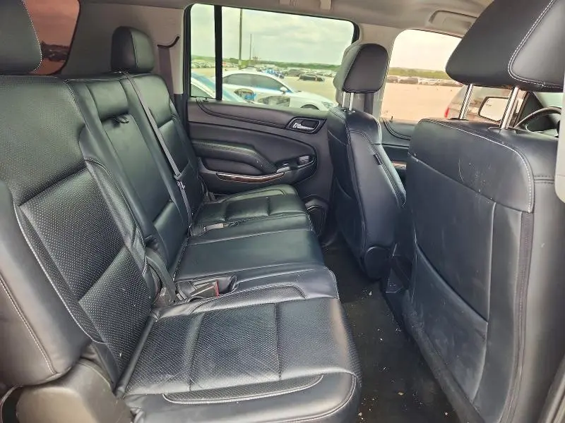 2015 CHEVROLET SUBURBAN C1500 LS  