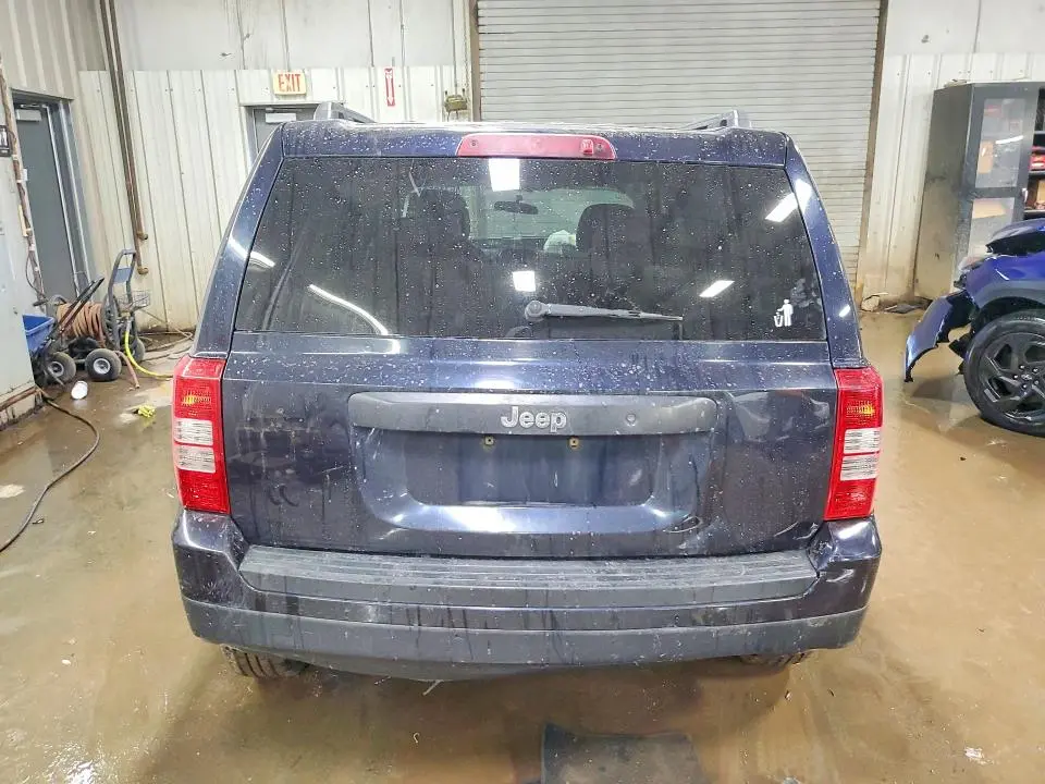 2011 JEEP PATRIOT SPORT  