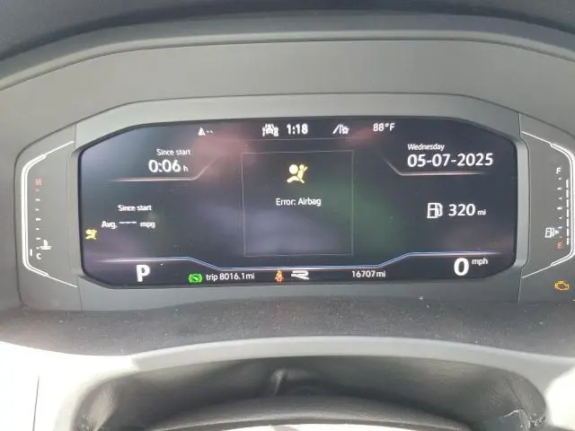 2022 VOLKSWAGEN ATLAS CROSS SPORT SEL R-LINE  