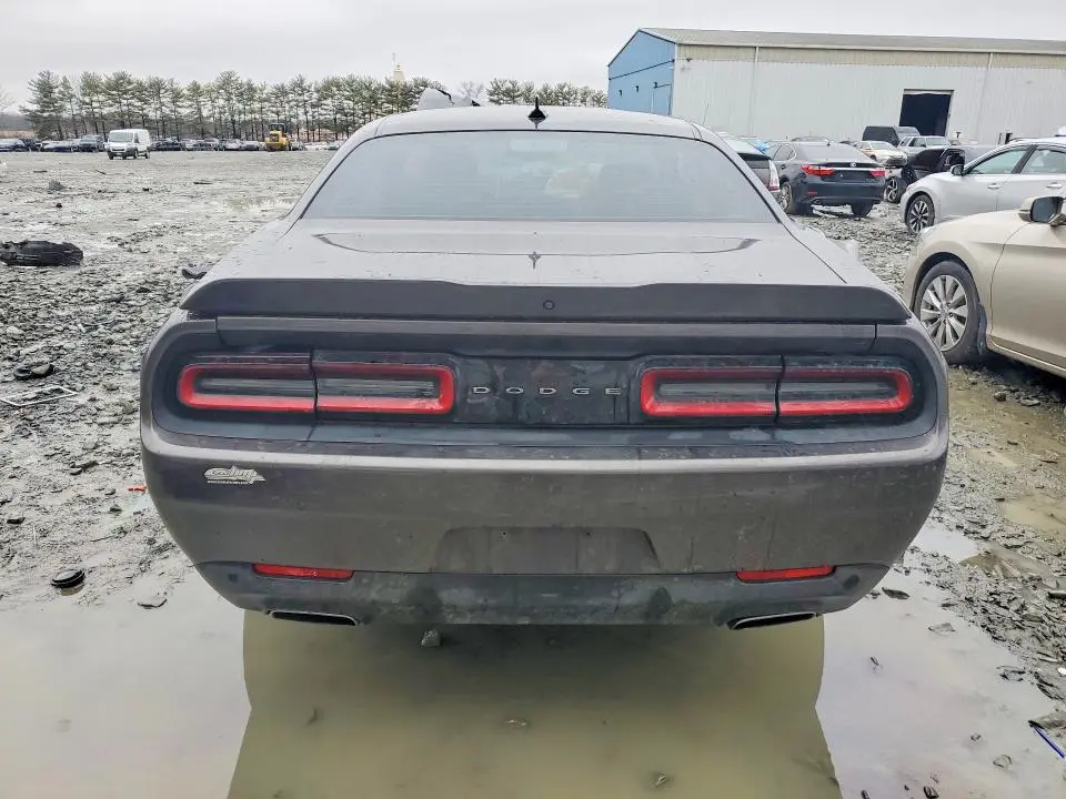 2015 DODGE CHALLENGER SXT PLUS  