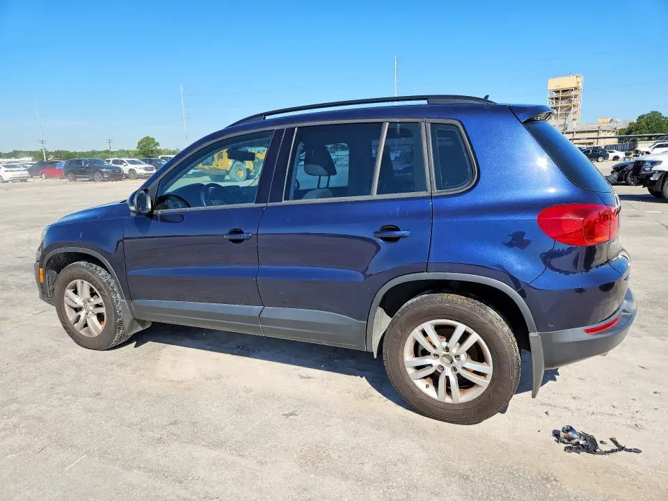 2016 VOLKSWAGEN TIGUAN S  