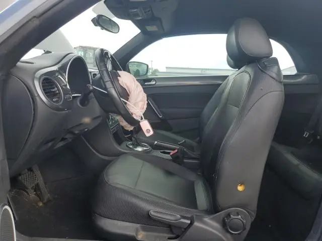 2013 VOLKSWAGEN BEETLE   