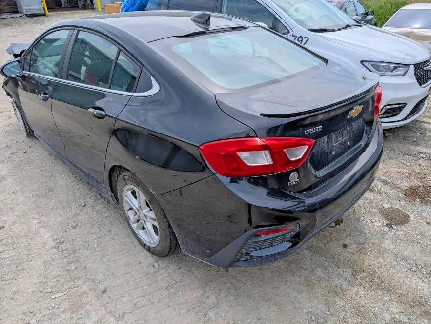 2016 CHEVROLET CRUZE LT  