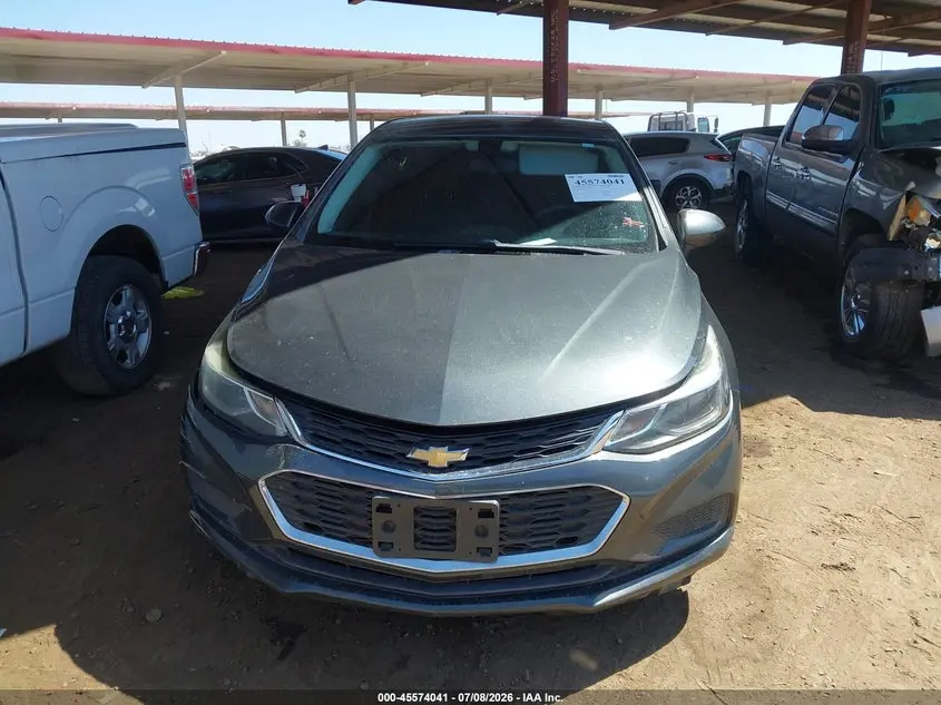 2018 CHEVROLET CRUZE LT AUTO