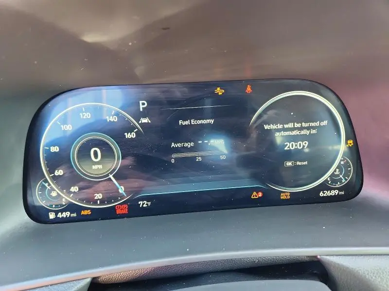 2023 HYUNDAI SONATA SEL  
