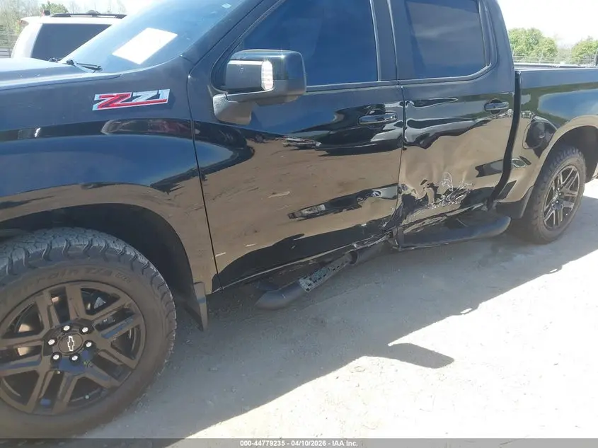 2023 CHEVROLET SILVERADO 1500 4WD  SHORT BED RST
