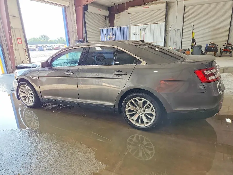 2017 FORD TAURUS LIMITED  