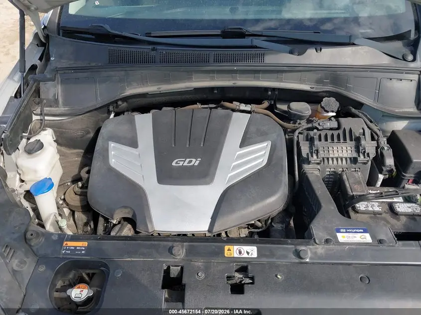 2018 HYUNDAI SANTA FE SE