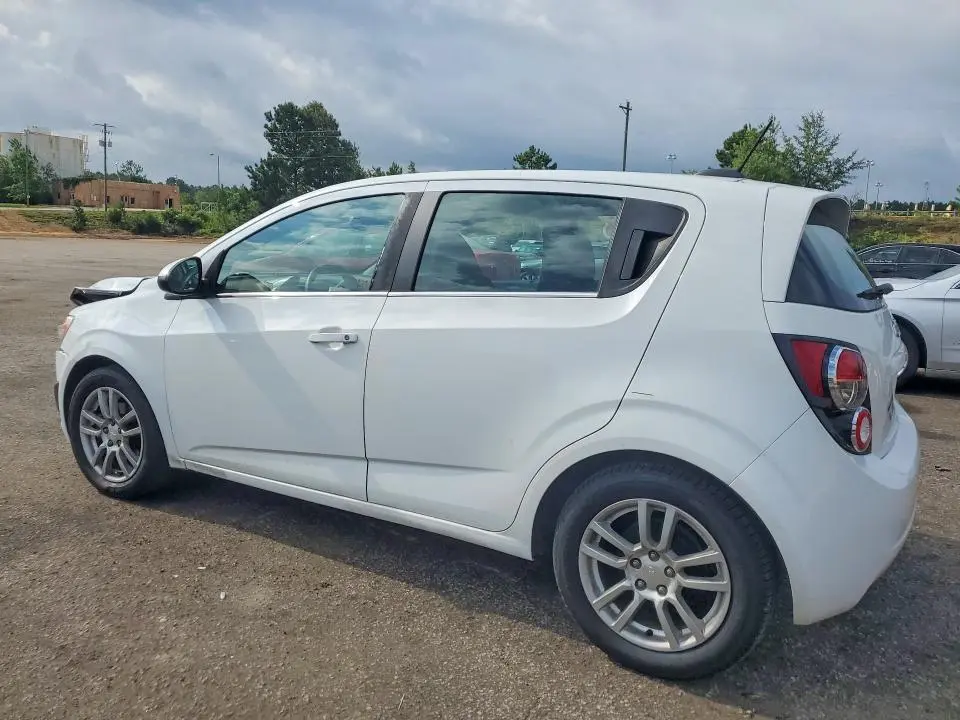 2016 CHEVROLET SONIC LT  