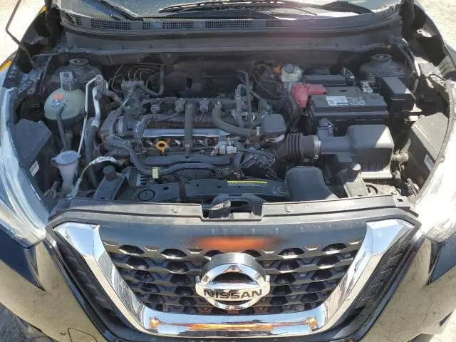 2019 NISSAN KICKS S  