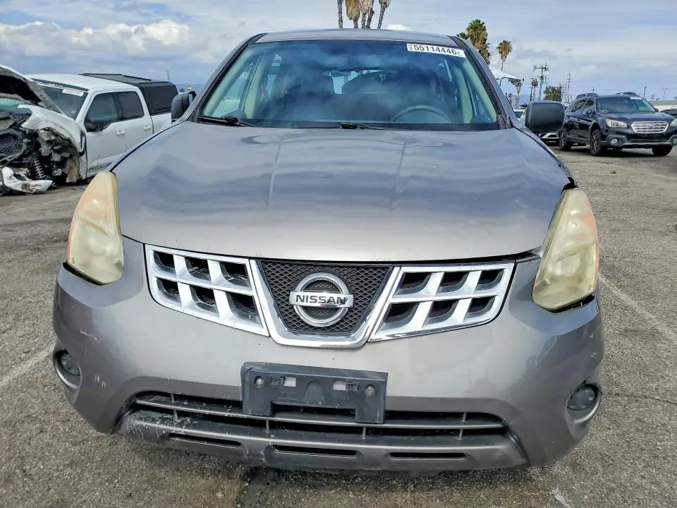 2013 NISSAN ROGUE S  