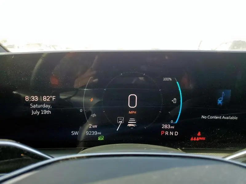 2024 CADILLAC LYRIQ LUXURY  