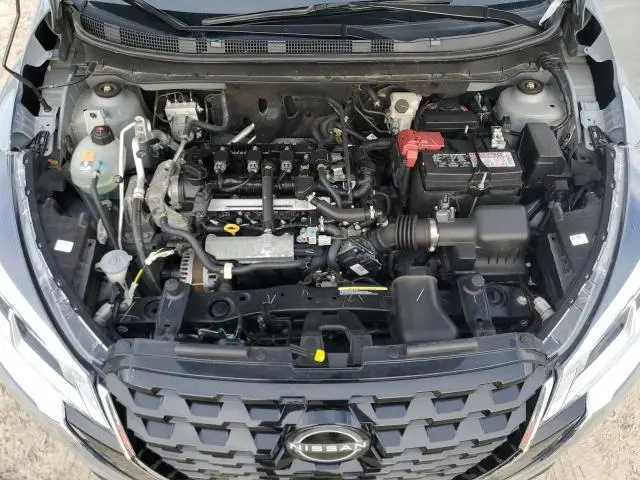 2024 NISSAN KICKS SV  