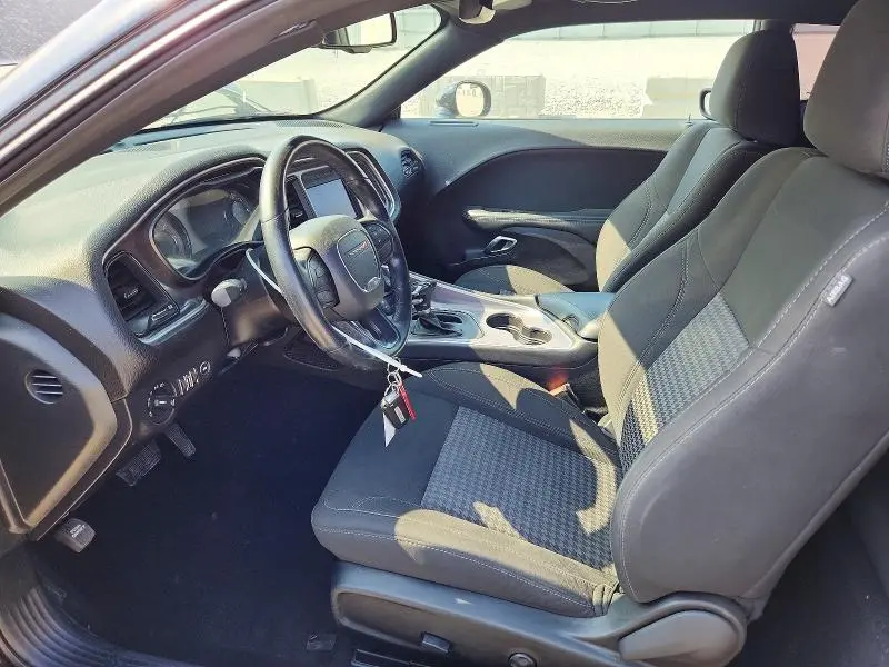 2020 DODGE CHALLENGER SXT  