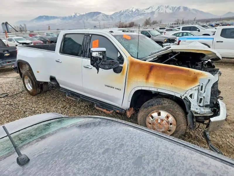 2022 CHEVROLET SILVERADO K3500 LTZ  