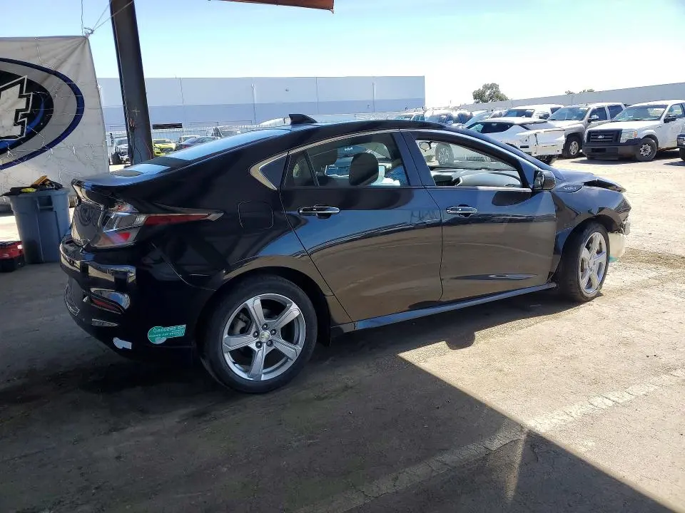 2017 CHEVROLET VOLT LT  