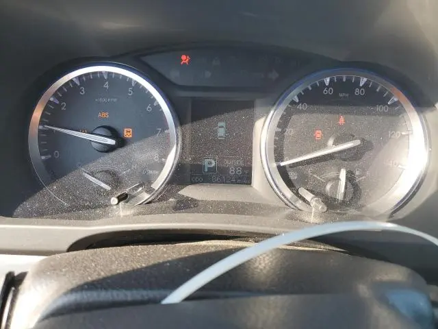 2016 TOYOTA HIGHLANDER LE  