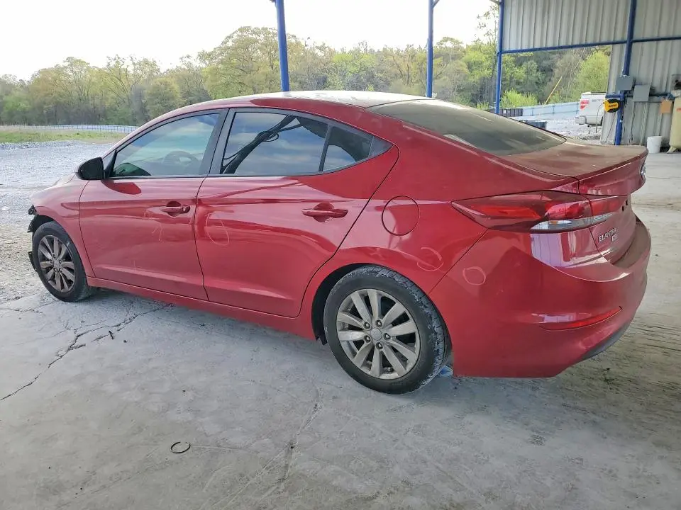 2018 HYUNDAI ELANTRA SE  