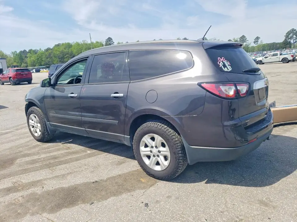 2015 CHEVROLET TRAVERSE LS  