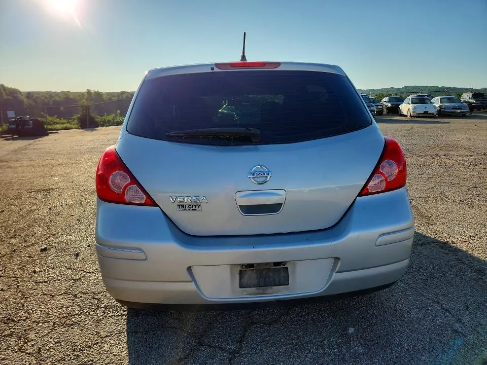 2012 NISSAN VERSA 1.8 S  
