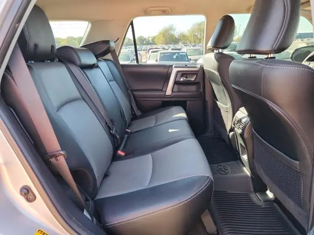 2021 TOYOTA 4RUNNER SR5/SR5 PREMIUM  