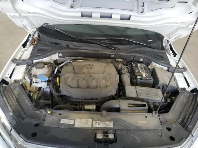 2020 VOLKSWAGEN PASSAT SE  