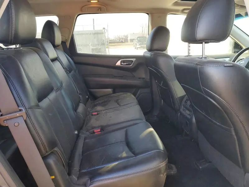 2015 NISSAN PATHFINDER S  