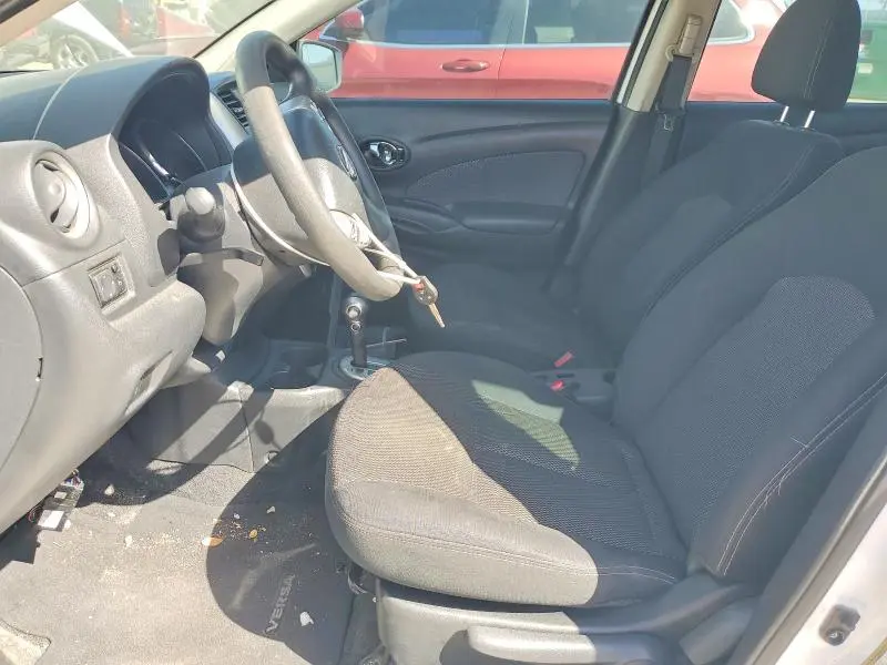 2015 NISSAN VERSA S  