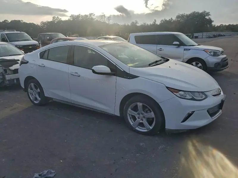 2018 CHEVROLET VOLT LT  