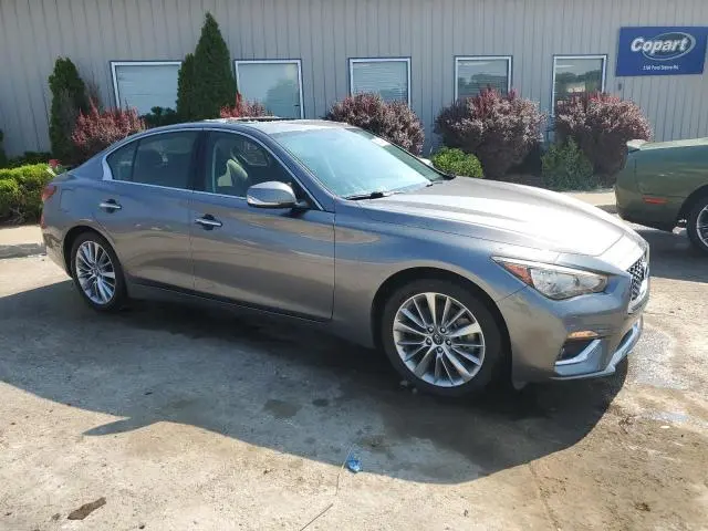 2018 INFINITI Q50 LUXE  