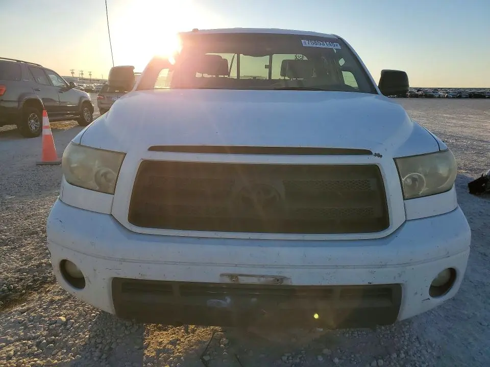 2010 TOYOTA TUNDRA DOUBLE CAB SR5  