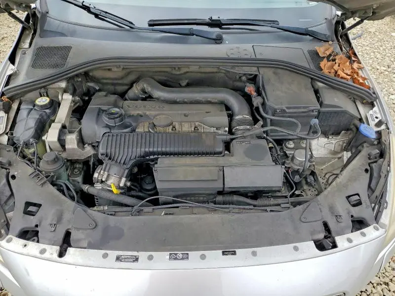 2012 VOLVO S60 T5  