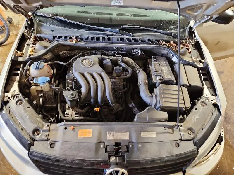 2012 VOLKSWAGEN JETTA BASE  