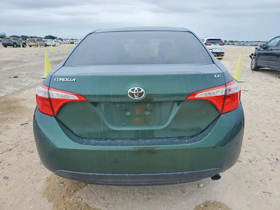 2014 TOYOTA COROLLA LE PLUS  