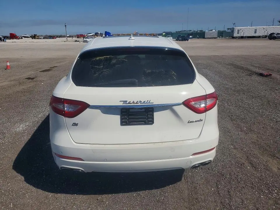 2019 MASERATI LEVANTE   