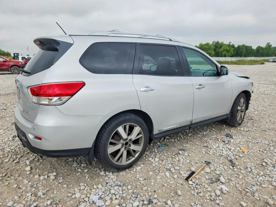 2015 NISSAN PATHFINDER S  
