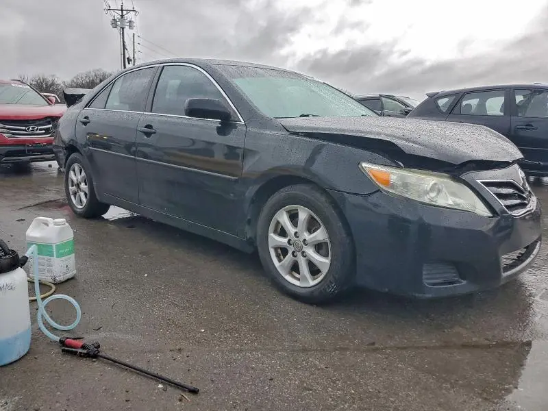 2011 TOYOTA CAMRY BASE  