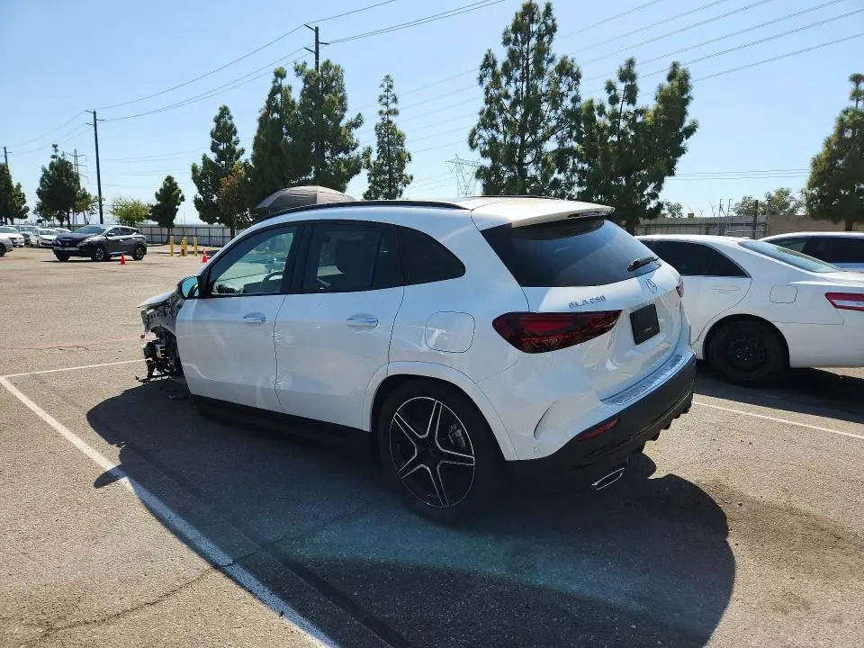 2024 MERCEDES-BENZ GLA 250  